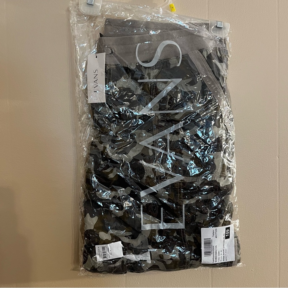 Evans Size 18 Camo Drawstring Bermuda Shorts - Picture 4 of 10